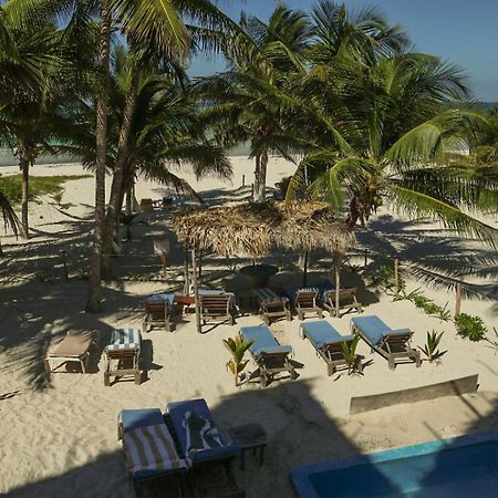 Casa Mate Beachfront Houses El Cuyo Bagian luar foto