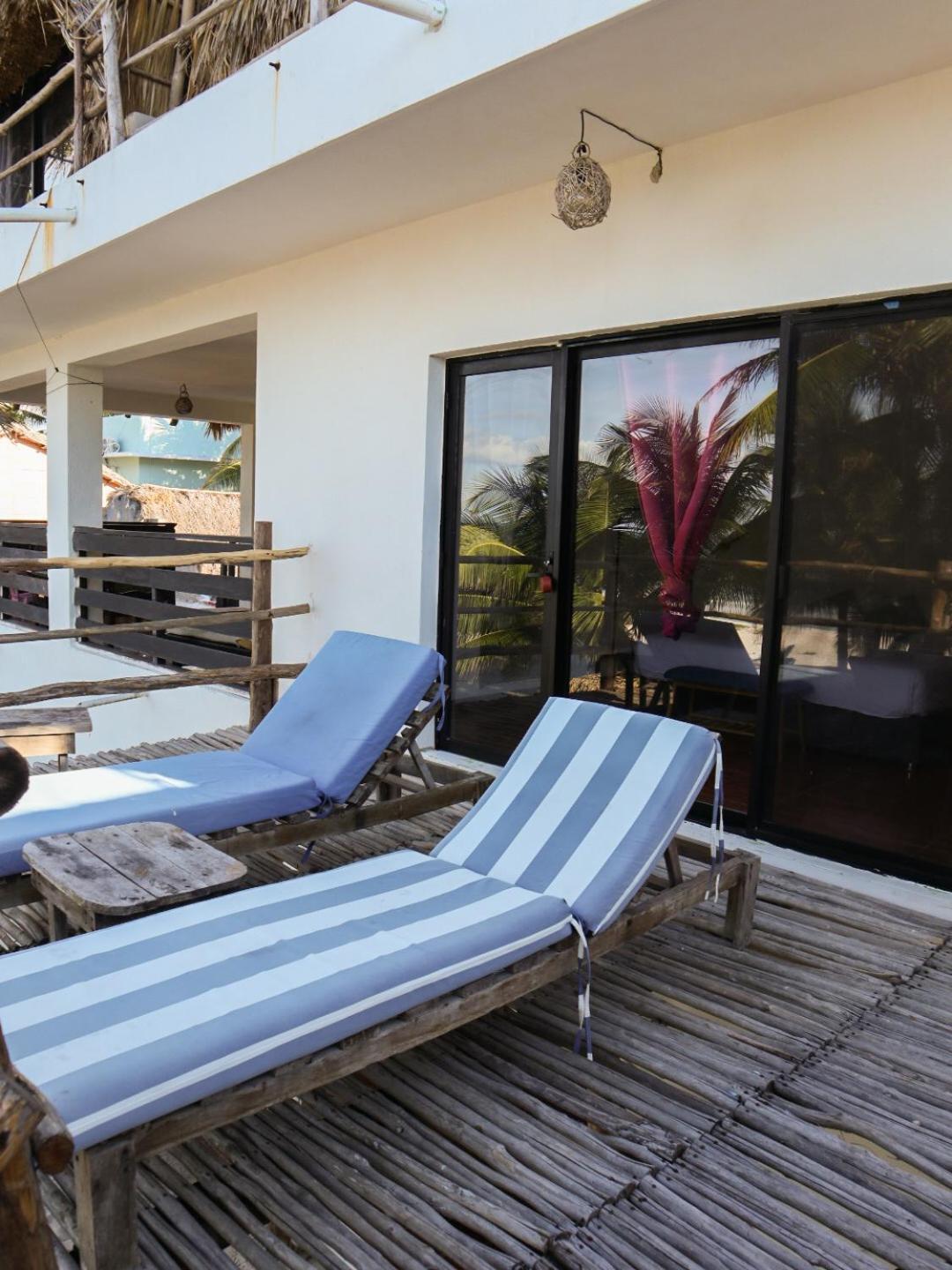 Casa Mate Beachfront Houses El Cuyo Bagian luar foto