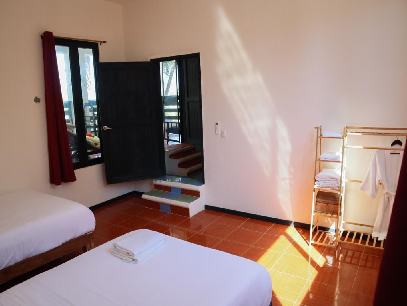 Casa Mate Beachfront Houses El Cuyo Bagian luar foto